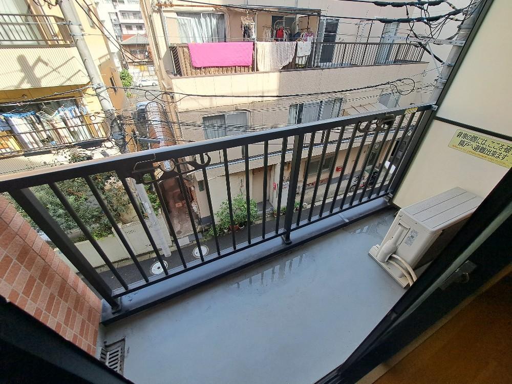 バルコニー