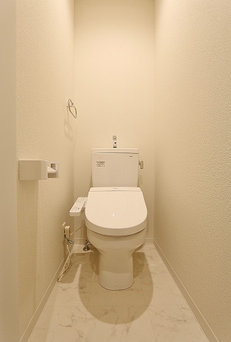 トイレ　もちろんウォシュレット完備