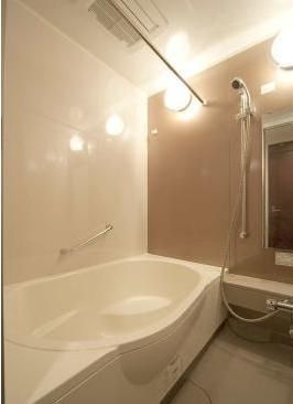 バス・シャワールーム　★ゆったりとしたバスルーム★