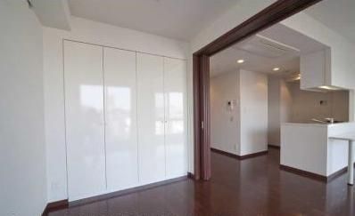 収納　★収納たっぷりスペース★