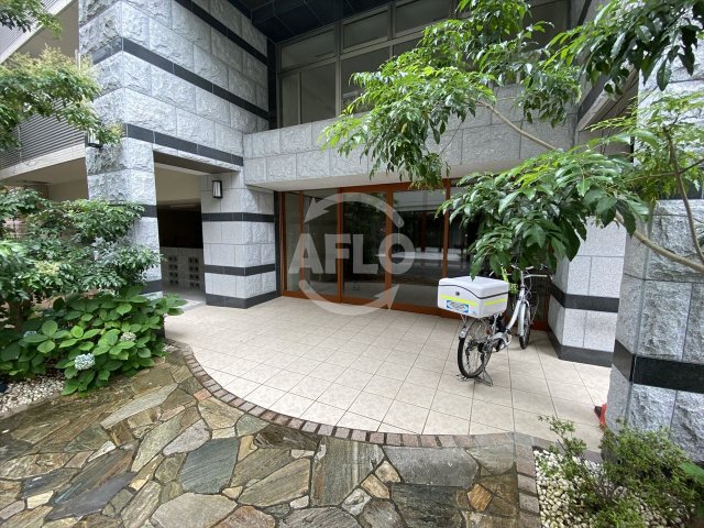 エントランス　ドルチェヴィータ北浜　エントランス