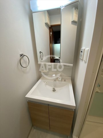 洗面設備　ドルチェヴィータ北浜　洗面化粧台