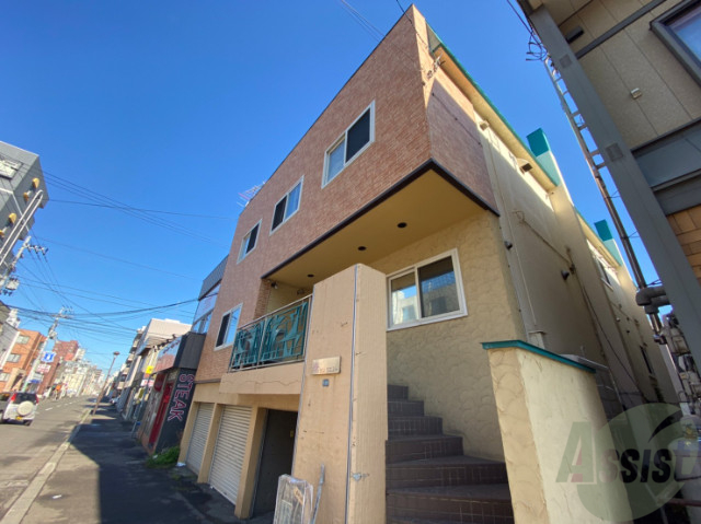 建物外観　札幌市中央区南８条西「サンウエスト」