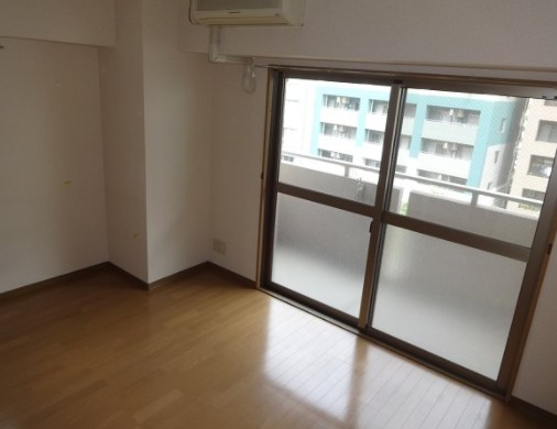 居室・リビング　☆明るい居室☆