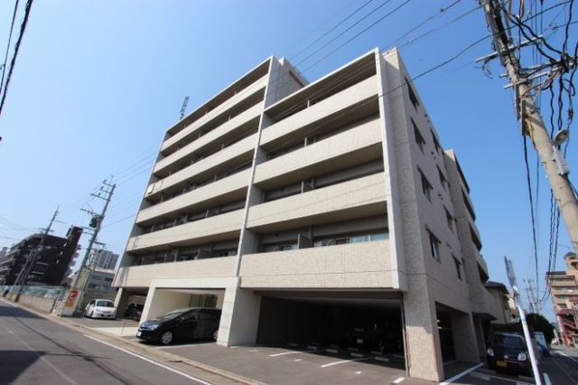 建物外観　建物外観