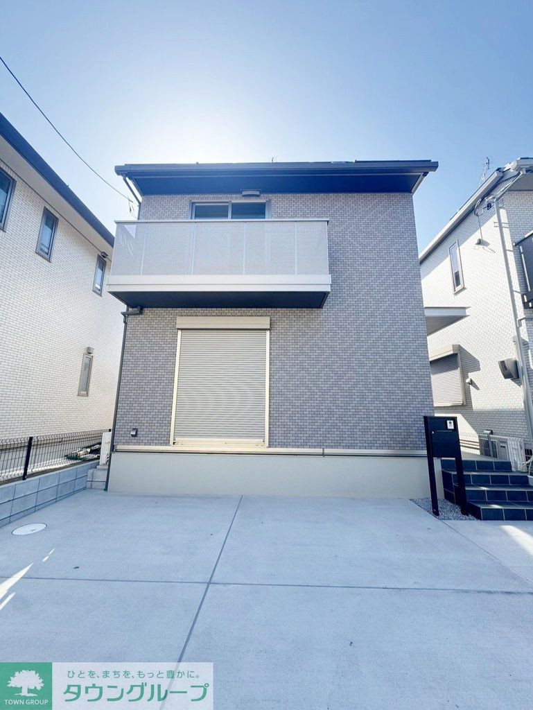 建物外観　エントランス