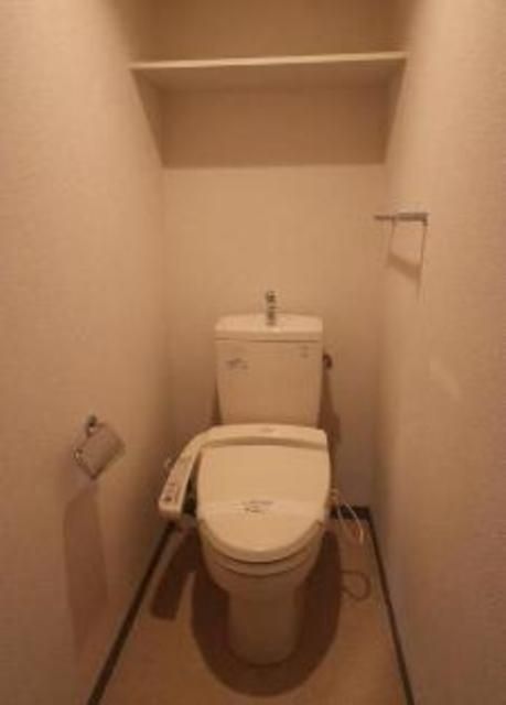 トイレ　ラクラス麻布十番