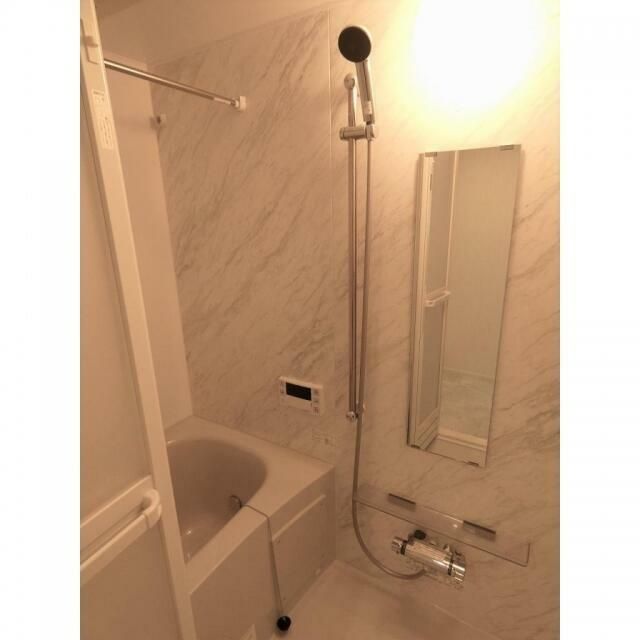 バス・シャワールーム　（別タイプ参考写真）カーサシンセラオグ 荒川区西尾久４