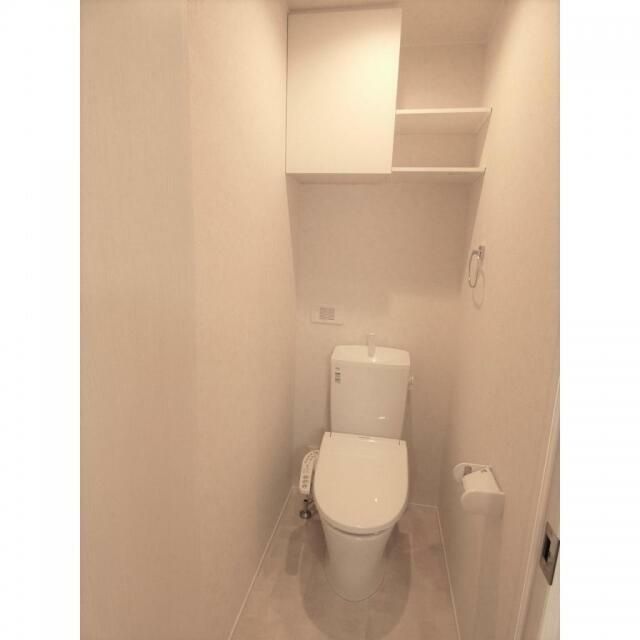 トイレ　（別タイプ参考写真）カーサシンセラオグ 荒川区西尾久４