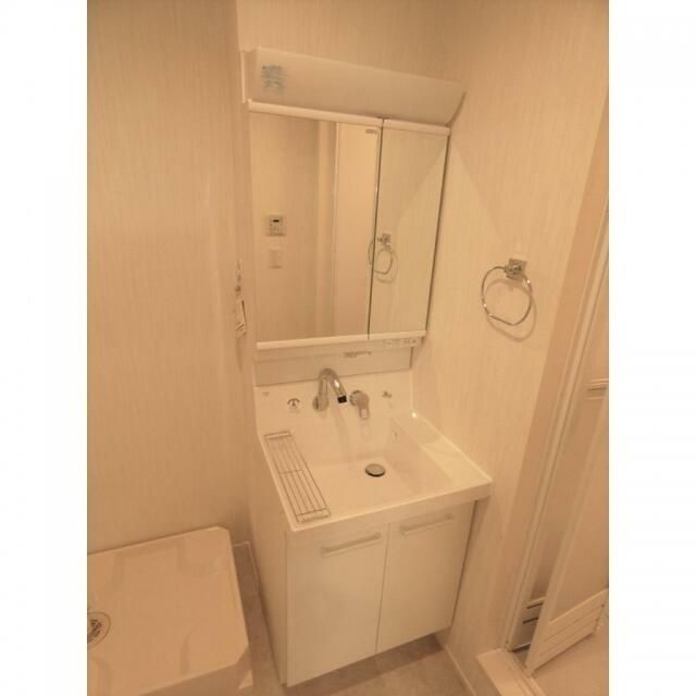 洗面設備　（別タイプ参考写真）カーサシンセラオグ 荒川区西尾久４