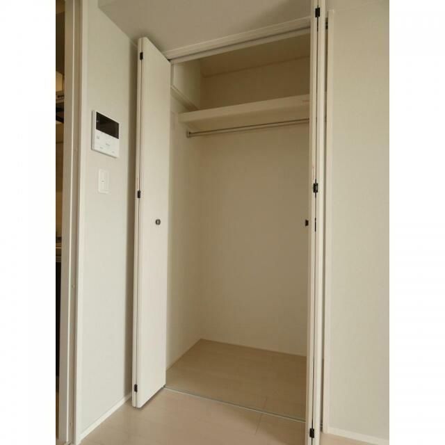 収納　（別タイプ参考写真）カーサシンセラオグ 荒川区西尾久４