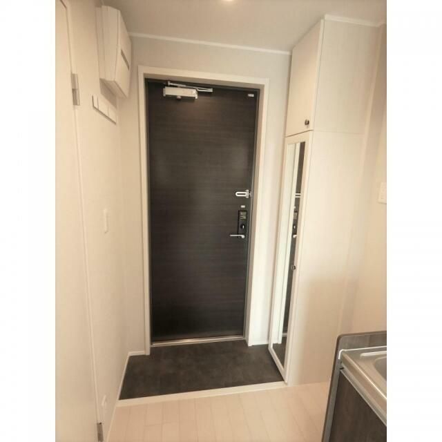 玄関　（別タイプ参考写真）カーサシンセラオグ 荒川区西尾久４