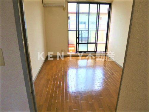 居室・リビング　同タイプ別室