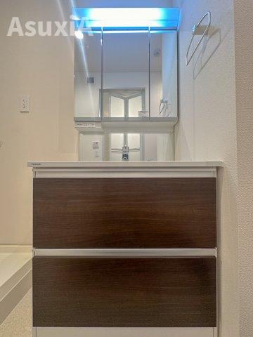 洗面設備　別タイプのお部屋の写真です