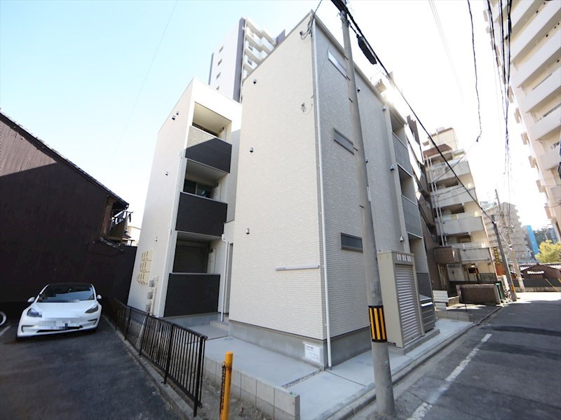 建物外観　外観　オートロック付　防犯カメラ有り