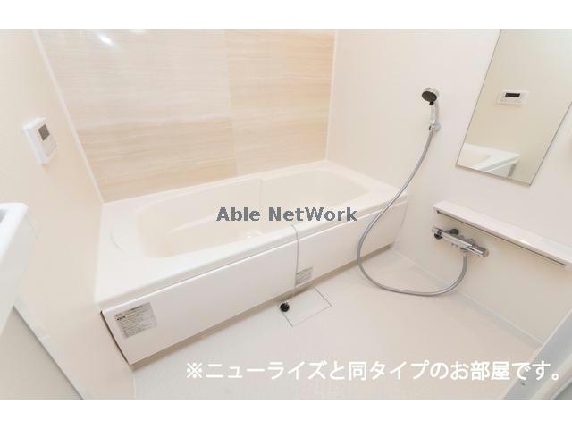 バス・シャワールーム　同タイプ部屋参照