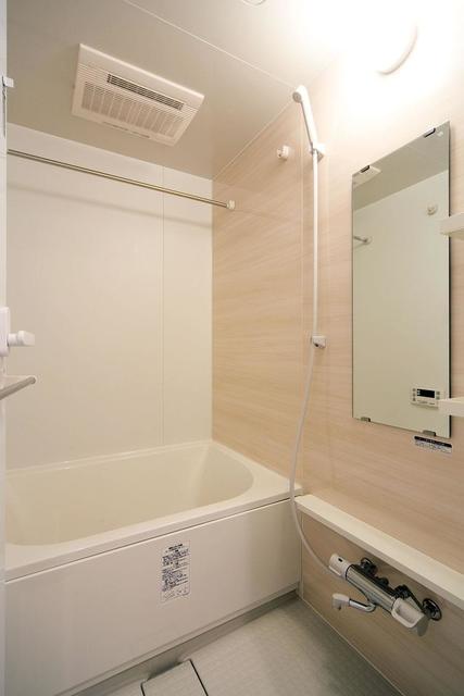 バス・シャワールーム　※写真は同タイプ住戸です。