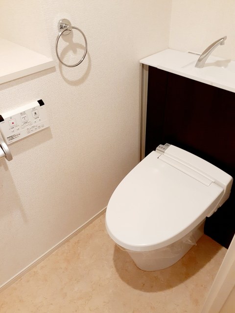 トイレ　トイレもきれいです