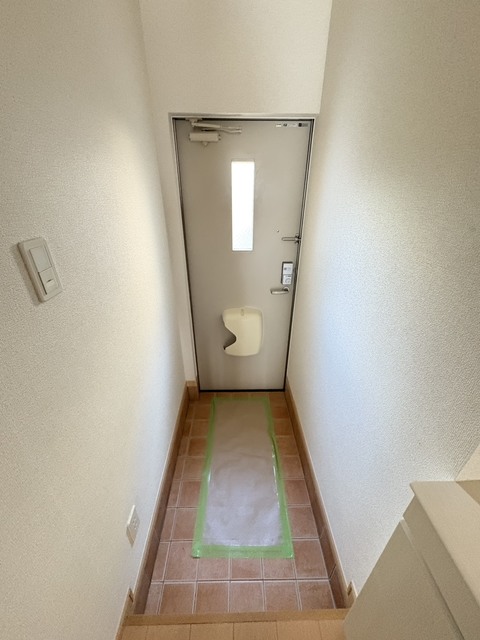 玄関　別部屋参考写真です