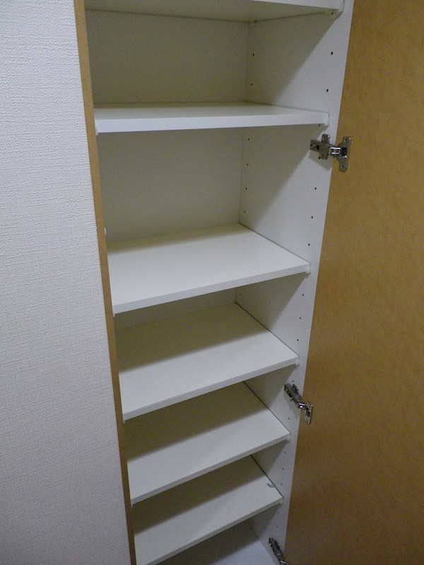 収納　下足入