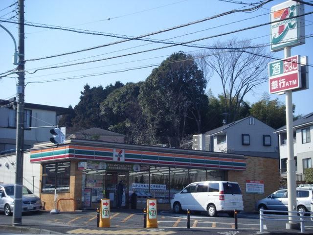 コンビニ　セブンイレブン（コンビニ）まで500m