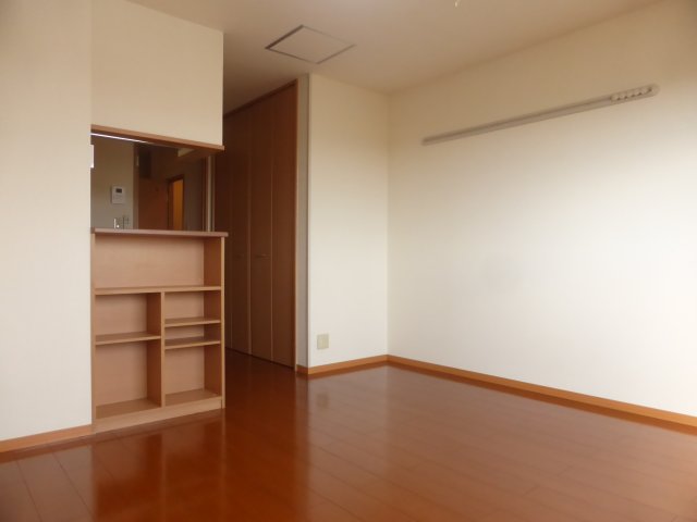 バルコニー　同物件別部屋
