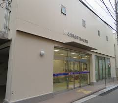 銀行　川崎信用金庫百合丘支店（銀行）まで645m