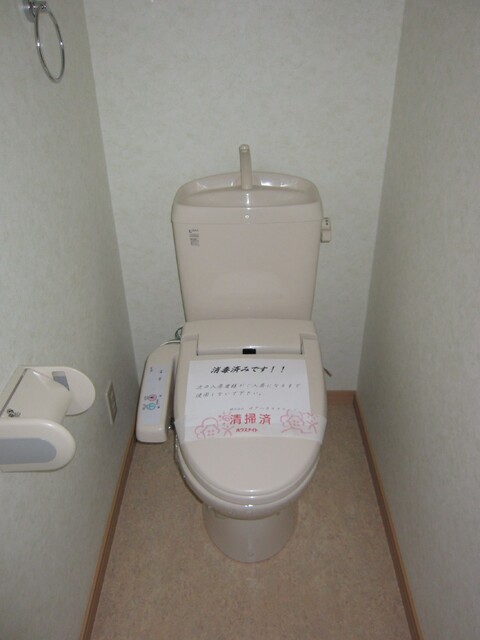 トイレ　洗浄便座※同タイプ参考写真