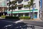 コンビニ　ファミリーマート長崎稲佐店（コンビニ）まで332m