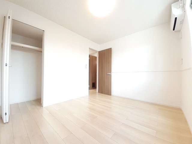 その他部屋・スペース　明るい色調の室内です