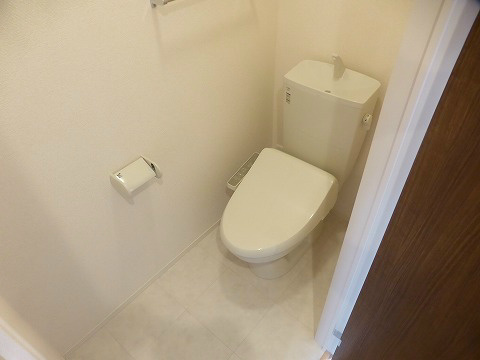 トイレ　同物件別部屋