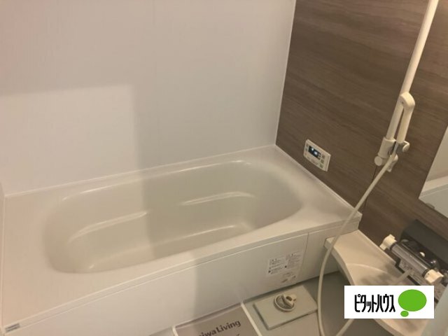 バス・シャワールーム　別室写真です