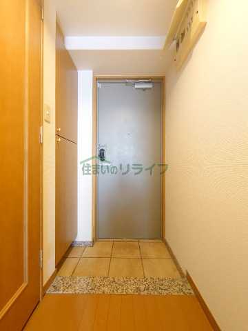 玄関　ルボラパン行人坂