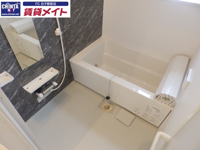 バス・シャワールーム　同物件別室画像