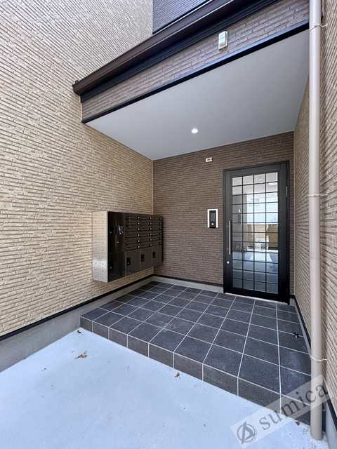 エントランス　オートロック・宅配ボックス便利です♪♪