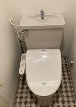 トイレ　シンプルで使いやすいトイレです