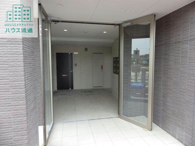エントランス　エントランス部分