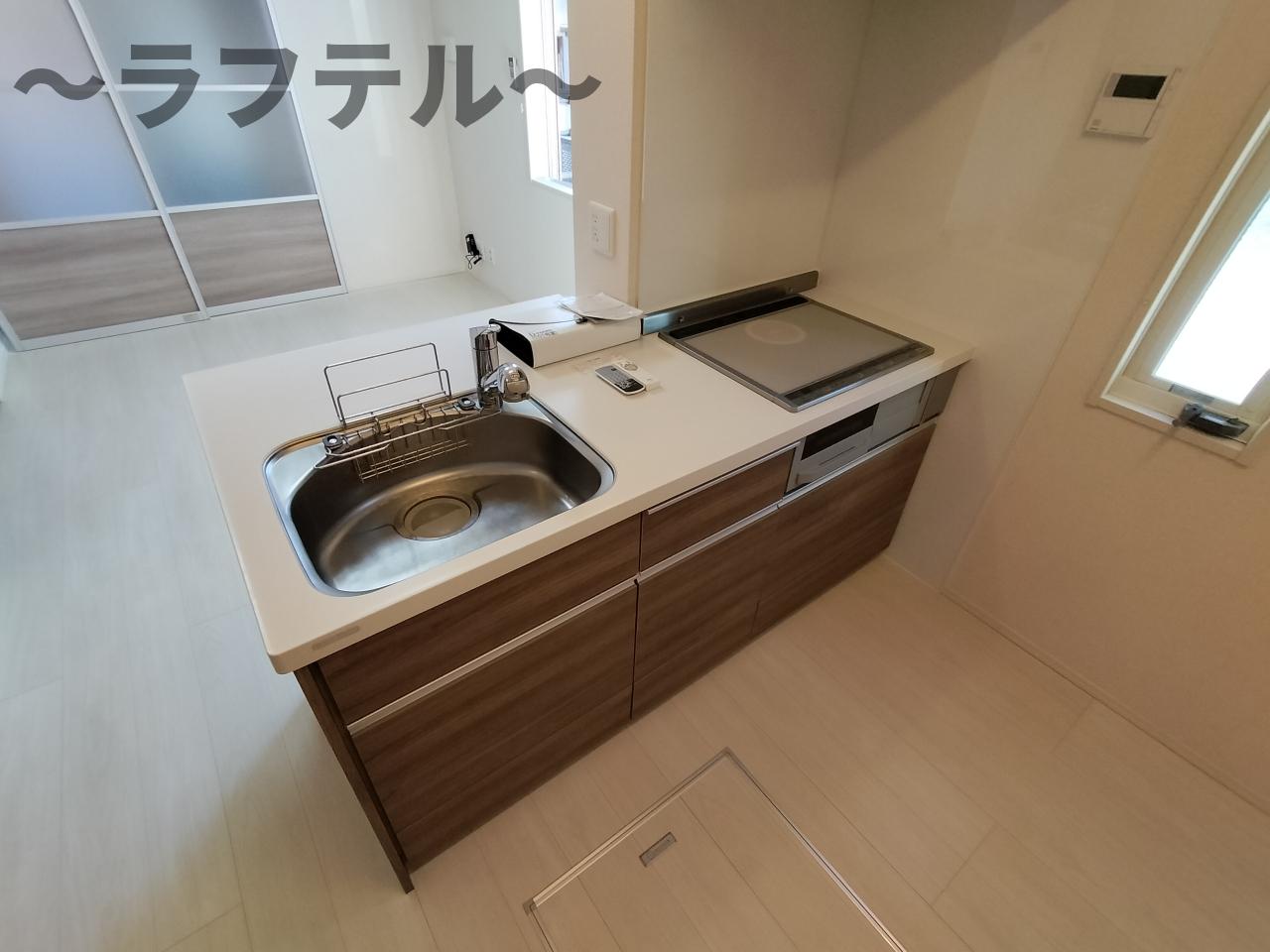 キッチン　別部屋イメージ写真