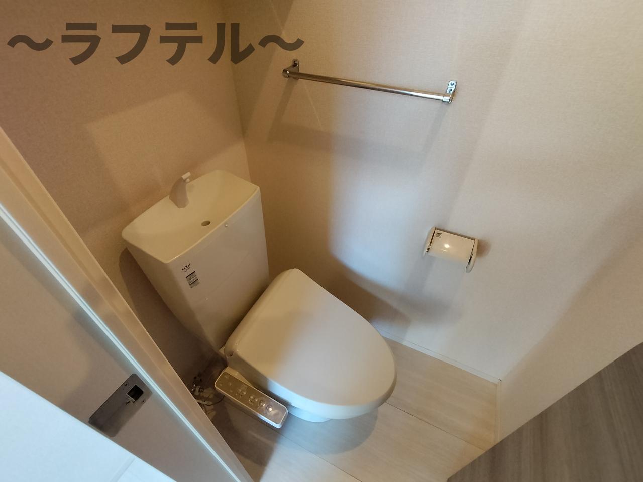トイレ　別部屋イメージ写真