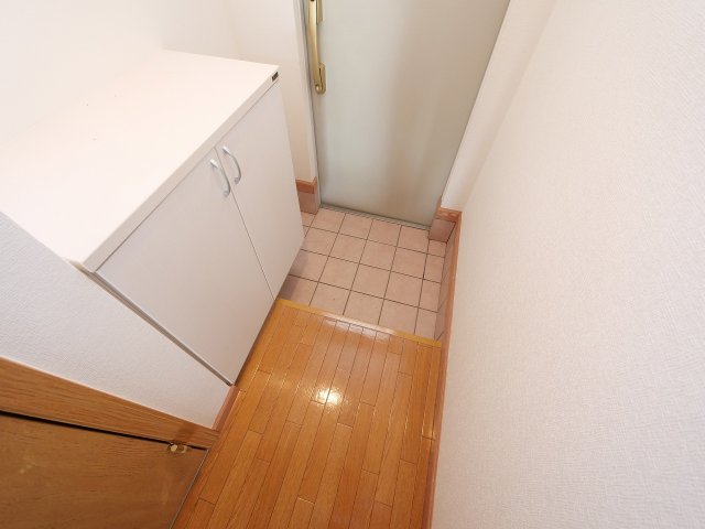 玄関　落ち着いた玄関です