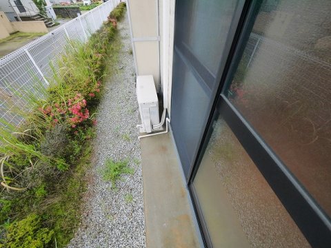 バルコニー　陽当たり良好なバルコニーです