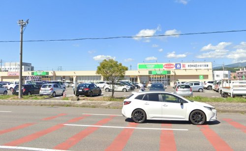 スーパー　コープさっぽろ  東むらろん店（スーパー）まで822m