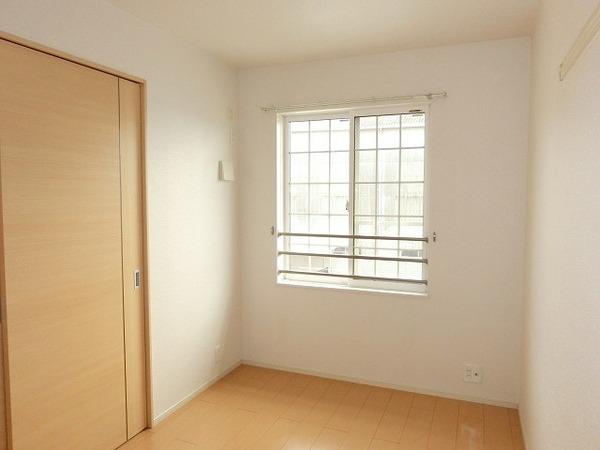 その他部屋・スペース　明るい洋室！