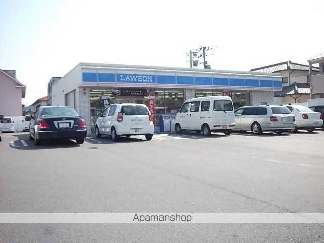 コンビニ　ローソン（コンビニ）まで974m