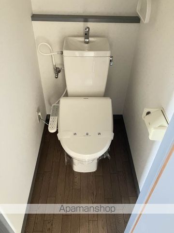 泉川マンションのトイレ写真