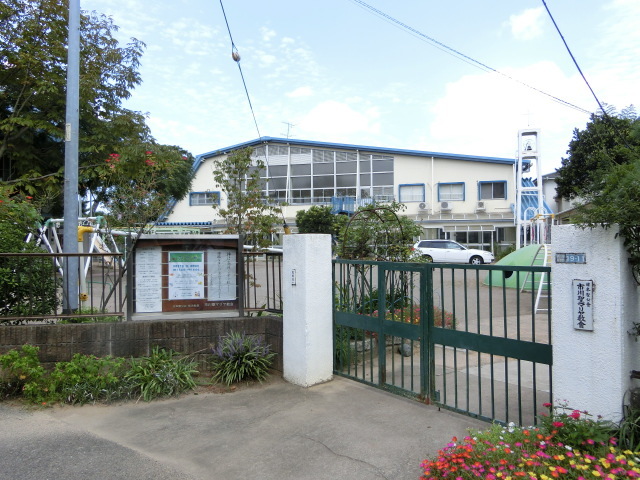 幼稚園・保育園　市川聖マリヤ幼稚園（幼稚園・保育園）まで624m