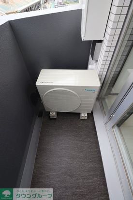 バルコニー　トイレ