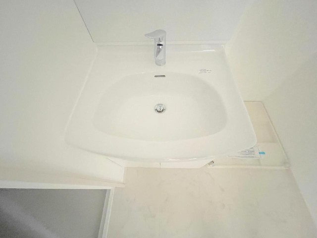 洗面設備　同仕様参考写真