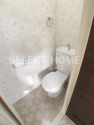 トイレ　ゆったりとした空間のトイレです
