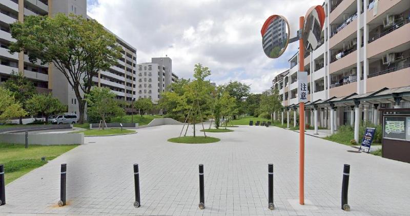 公園　青戸第一団地公開広場（公園）まで350m